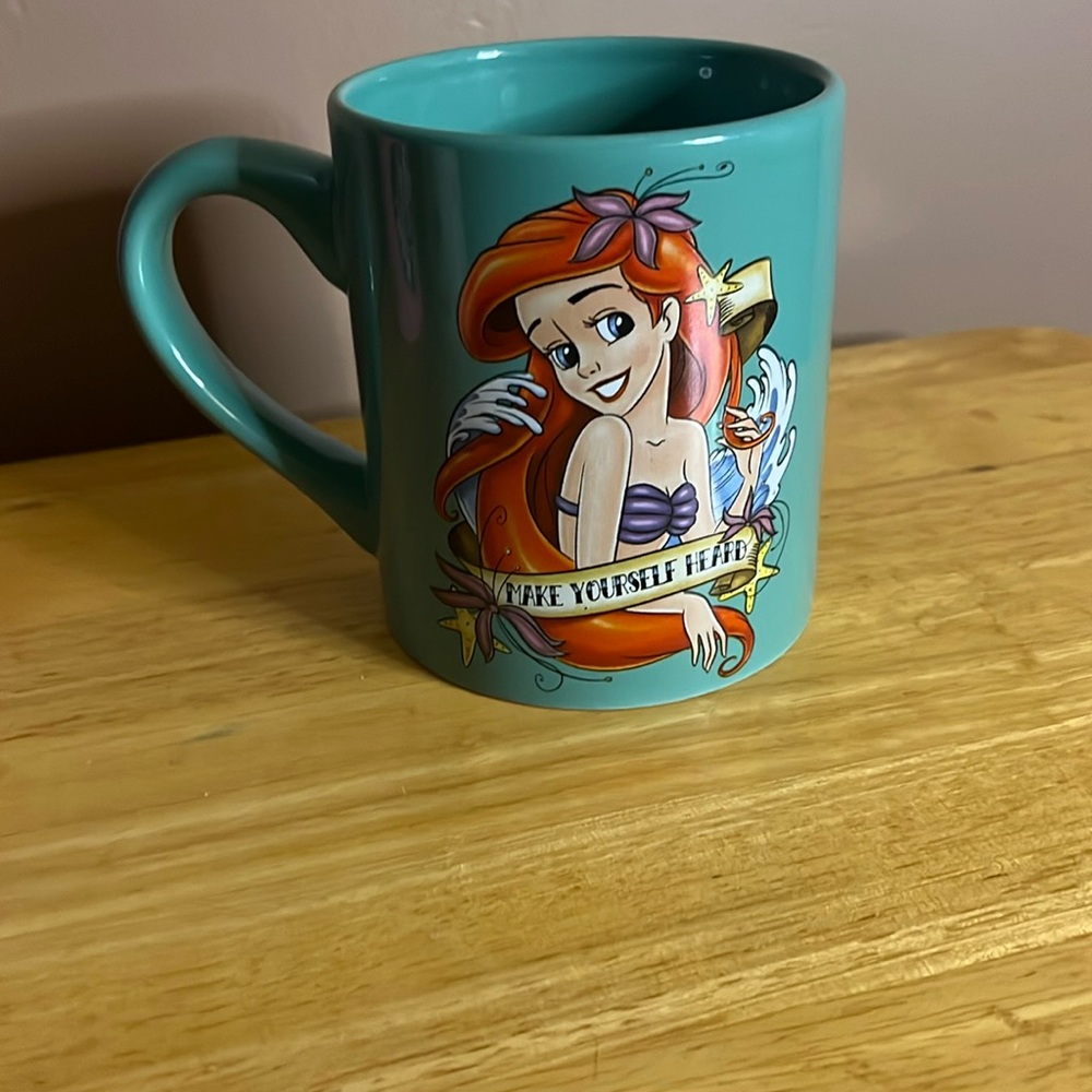 😄Ariel Make Yourself Heard Collectable Disney mug